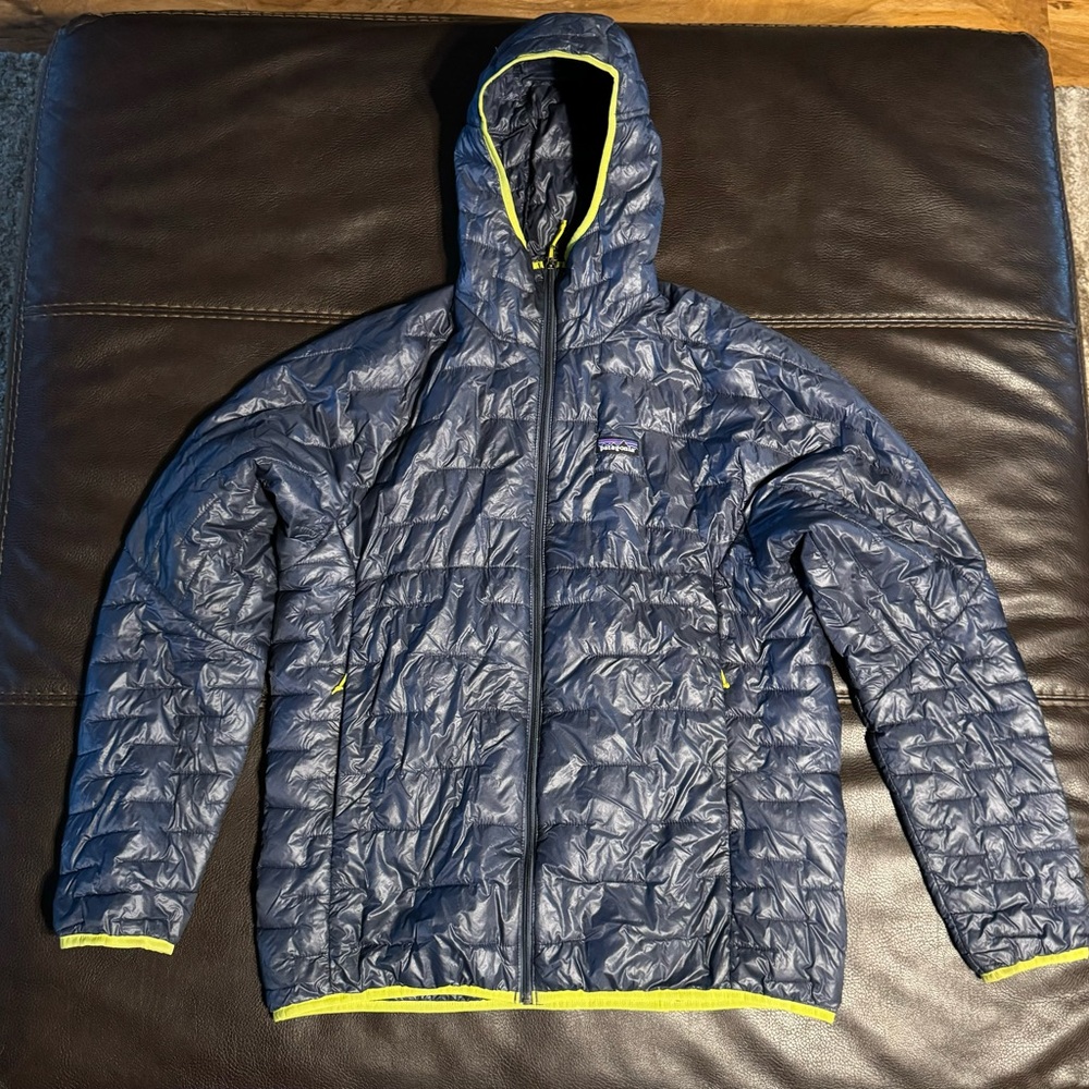 Men’s Patagonia Nano Puff Hoodie  Jacket With Hood - Size Large